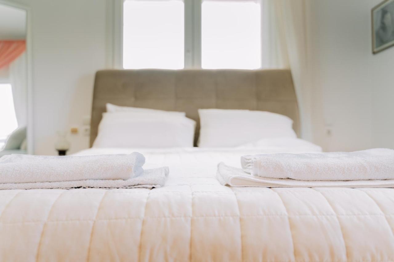 Propodes Luxury Villa Pastida エクステリア 写真